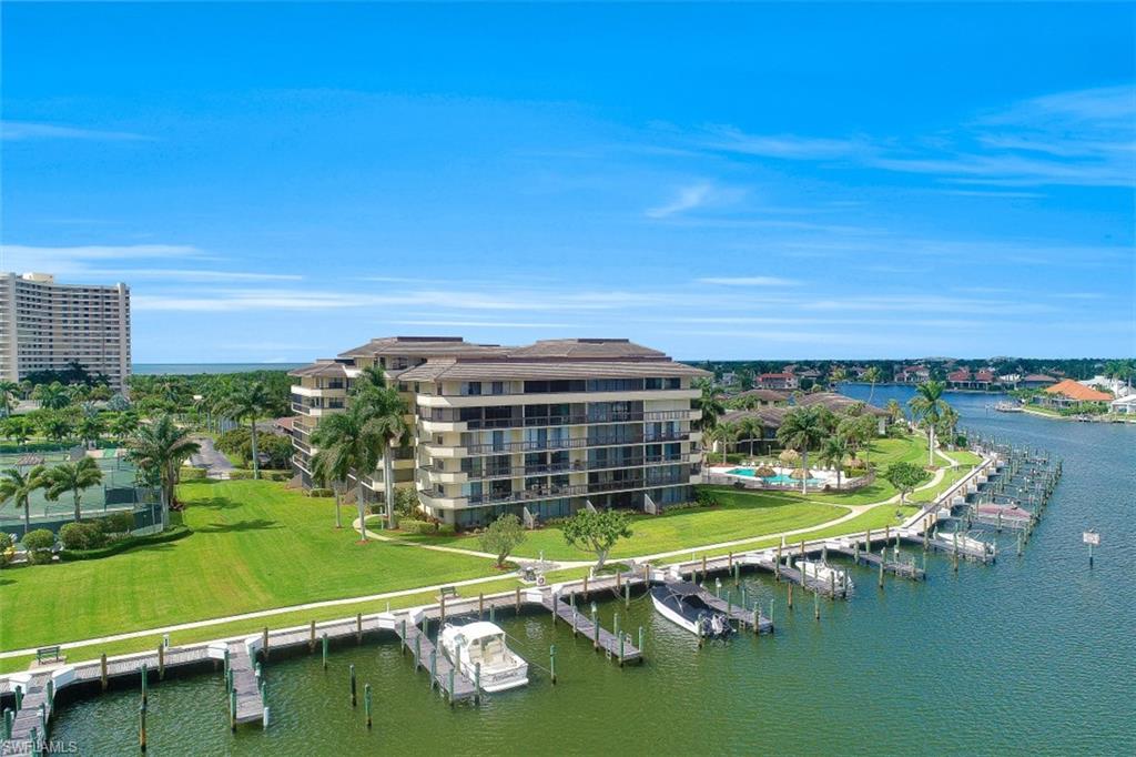 SOUTH SEAS - Residential