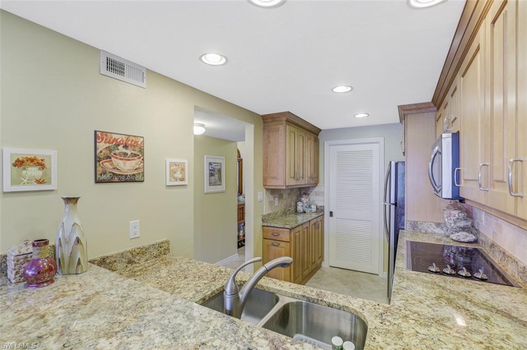 SOUTH SEAS - Residential