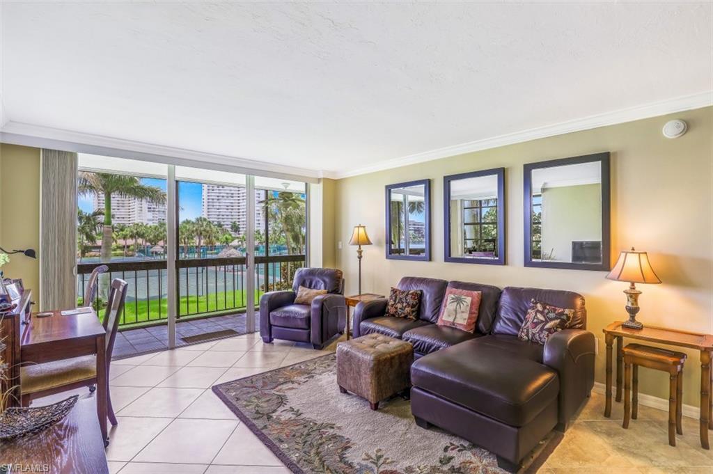 SOUTH SEAS - Residential