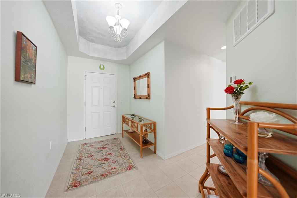 FOUNTAIN COURT - Residential