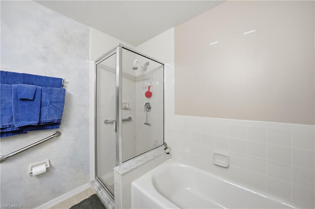 FOUNTAIN COURT - Residential