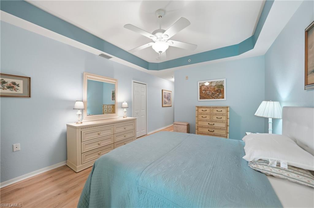 FOUNTAIN COURT - Residential