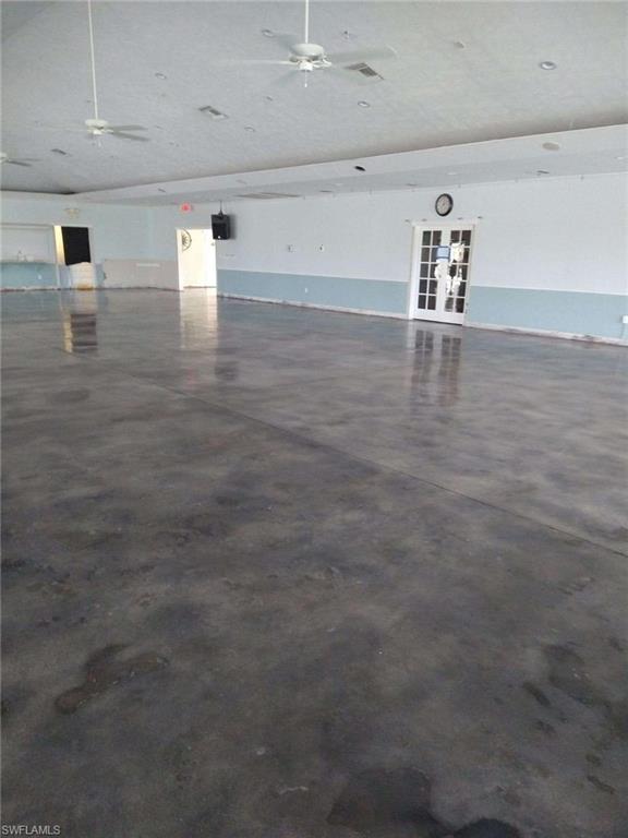 IMPERIAL WILDERNESS - Land