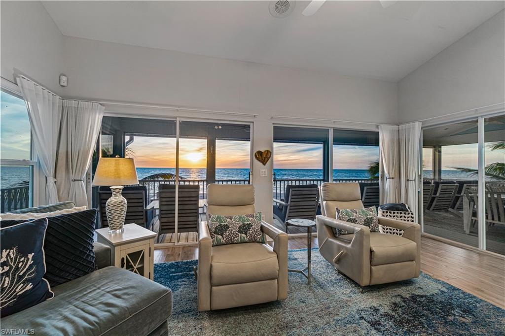 BONITA BEACH - Residential