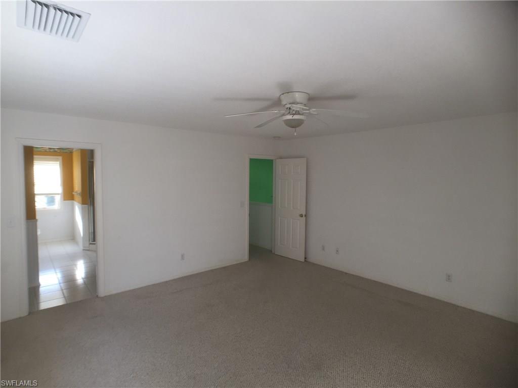 NAPLES PARK - Residential