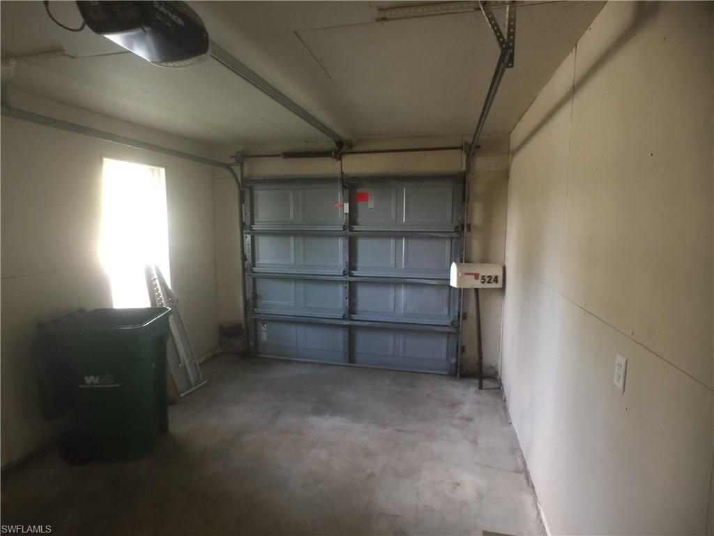 NAPLES PARK - Residential