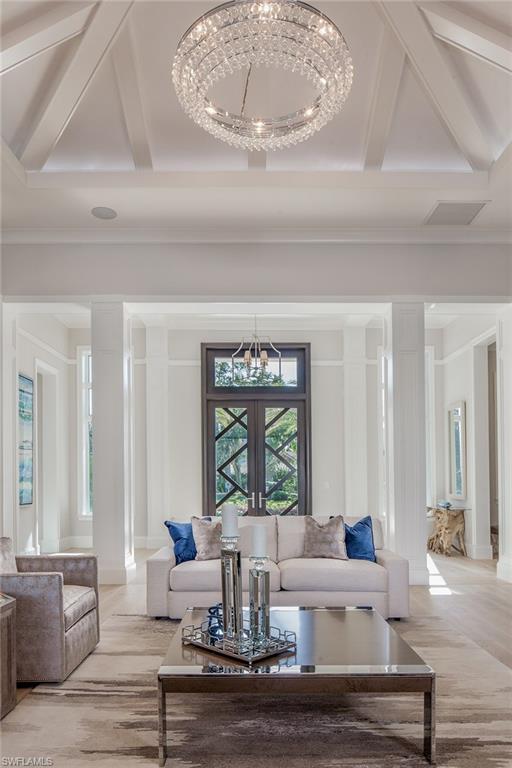 PELICAN BAY WOODS - Residential