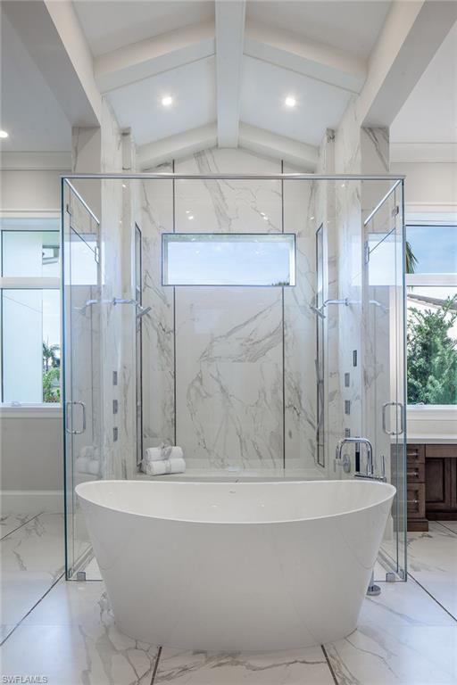 PELICAN BAY WOODS - Residential