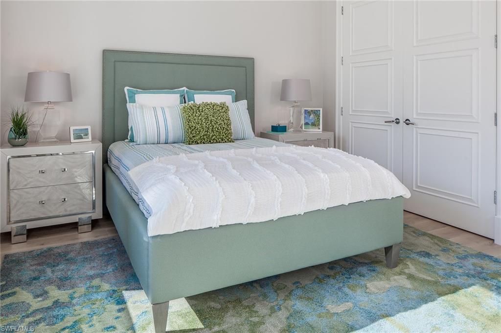 PELICAN BAY WOODS - Residential