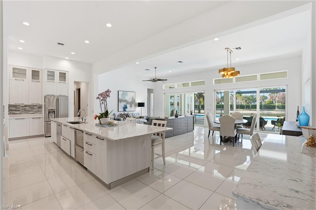 SPARROW CAY - Residential