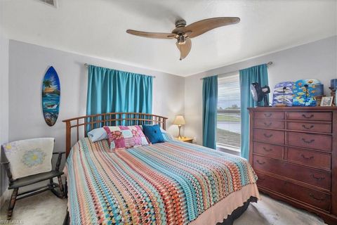 Single Family Residence in PORT CHARLOTTE FL 4064 Harbor BLVD 16.jpg
