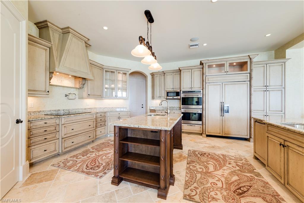 MARCO BEACH - Residential