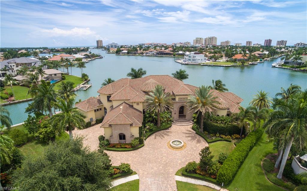 MARCO BEACH - Residential