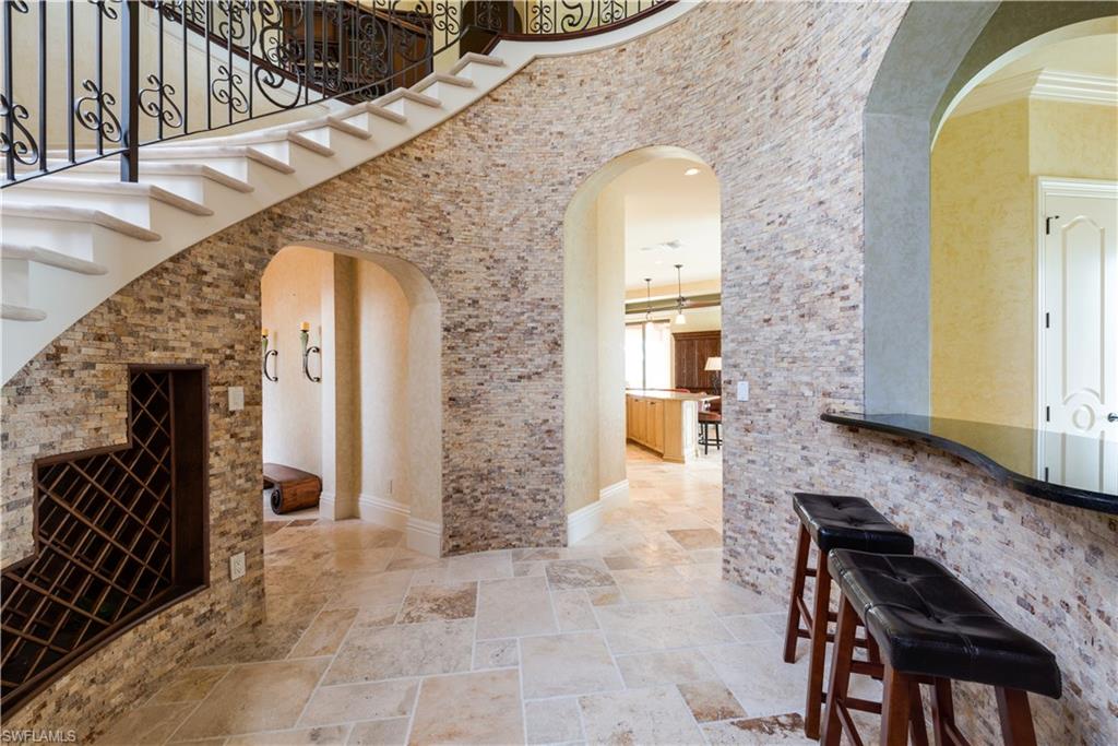 MARCO BEACH - Residential