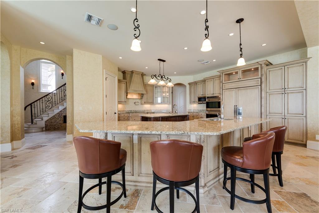 MARCO BEACH - Residential