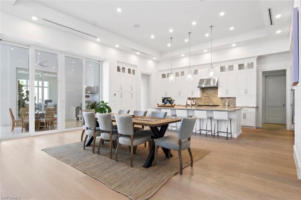 ROYAL HARBOR - Residential