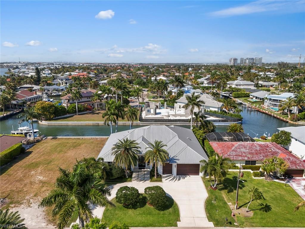 ROYAL HARBOR - Residential