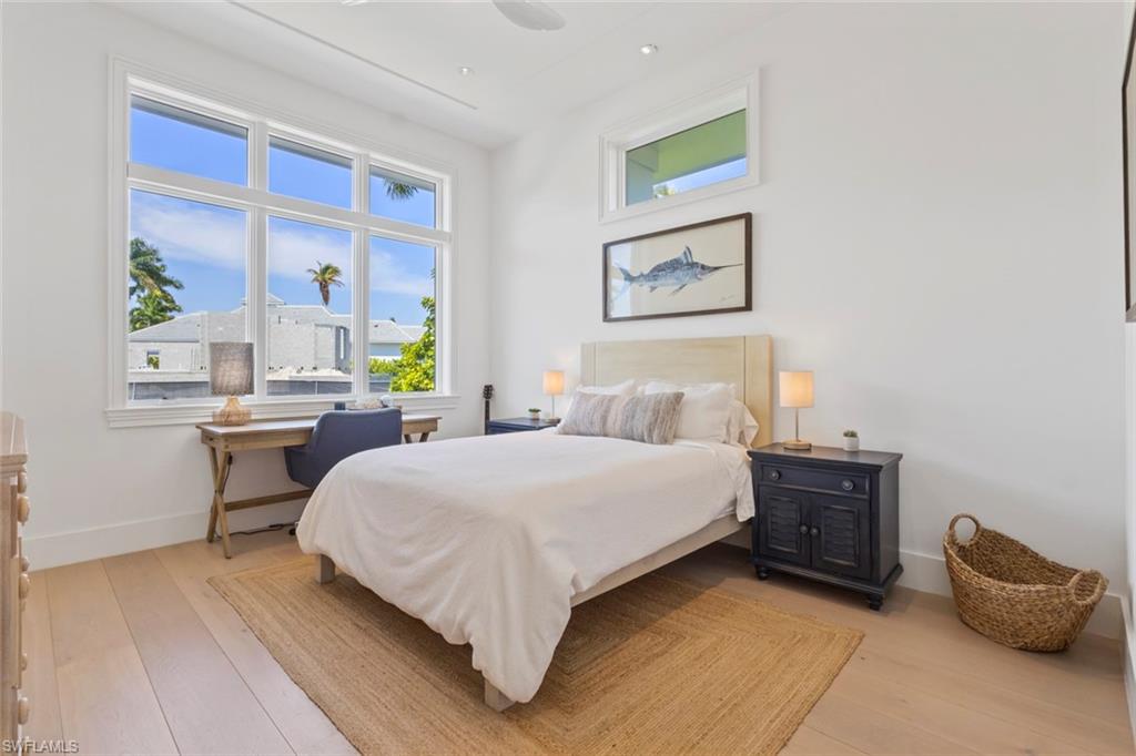 ROYAL HARBOR - Residential