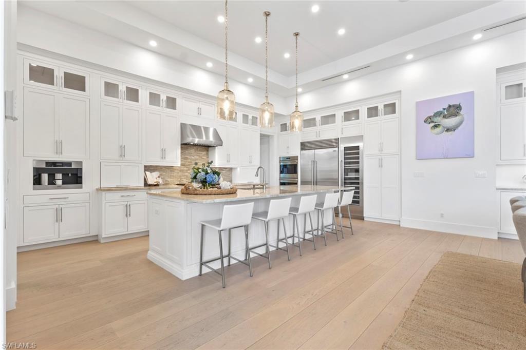 ROYAL HARBOR - Residential