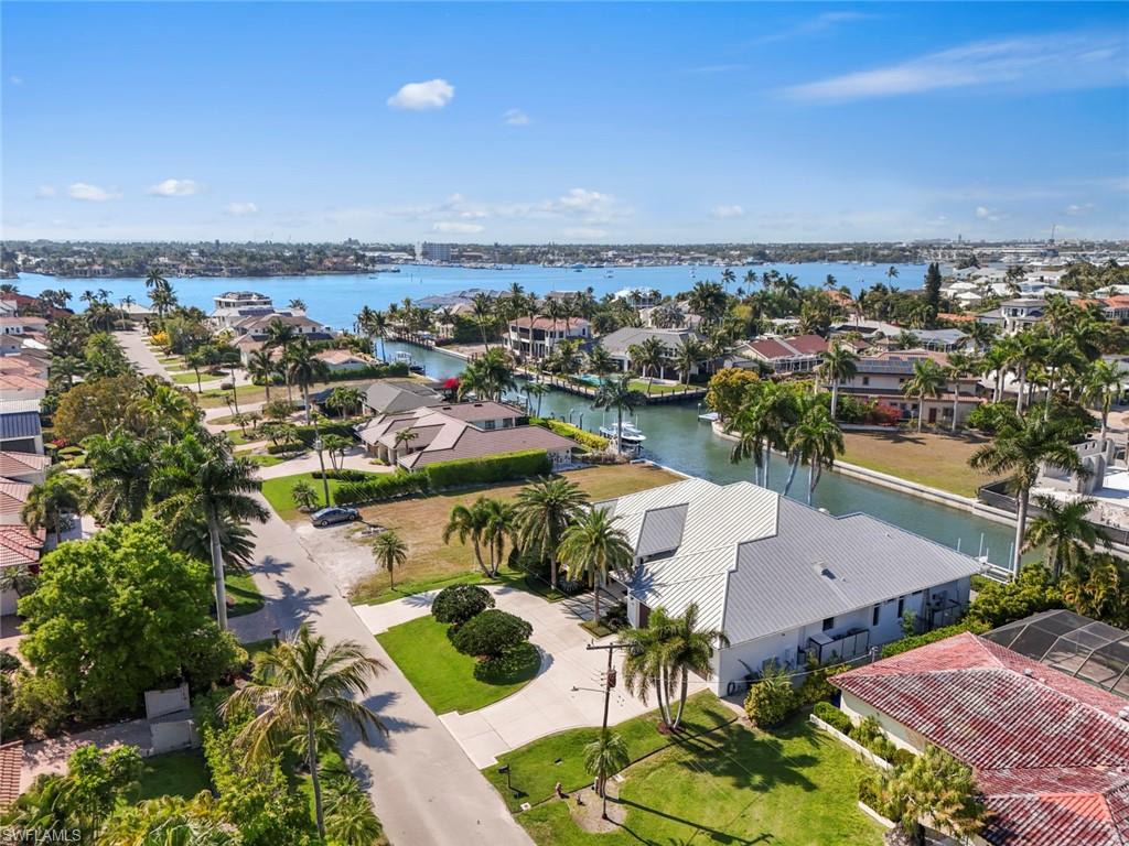 ROYAL HARBOR - Residential