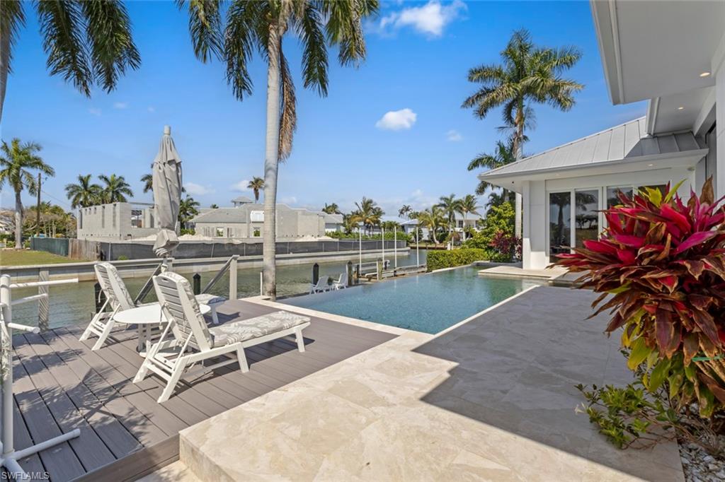 ROYAL HARBOR - Residential