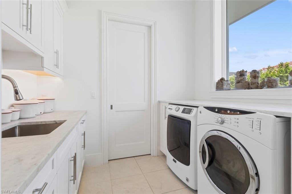 ROYAL HARBOR - Residential