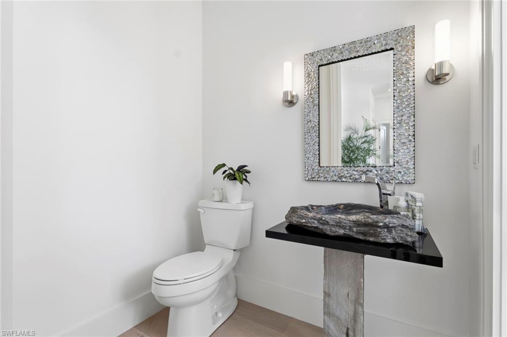 ROYAL HARBOR - Residential