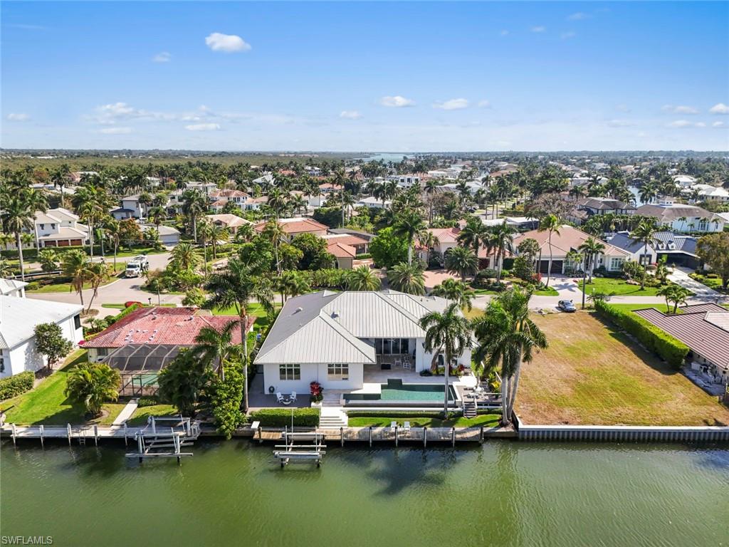 ROYAL HARBOR - Residential