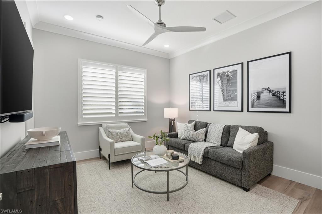 VALENCIA TRAILS - Residential