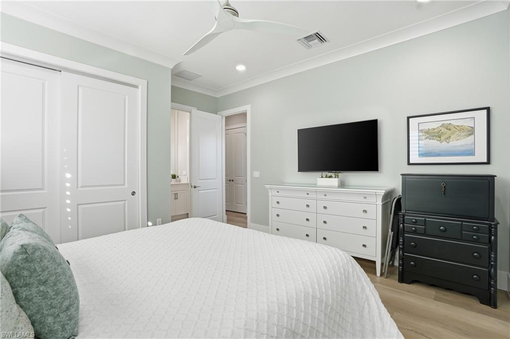 VALENCIA TRAILS - Residential