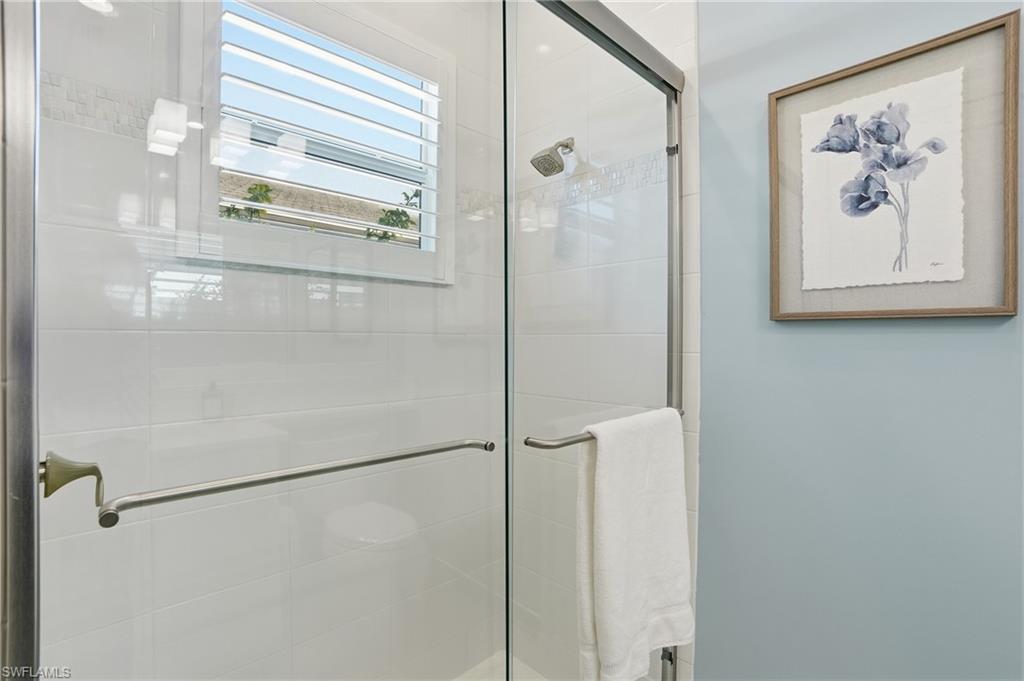 VALENCIA TRAILS - Residential