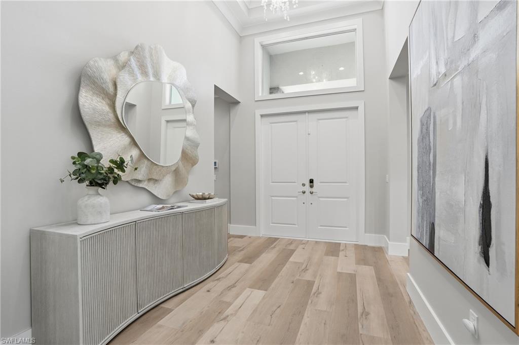 VALENCIA TRAILS - Residential