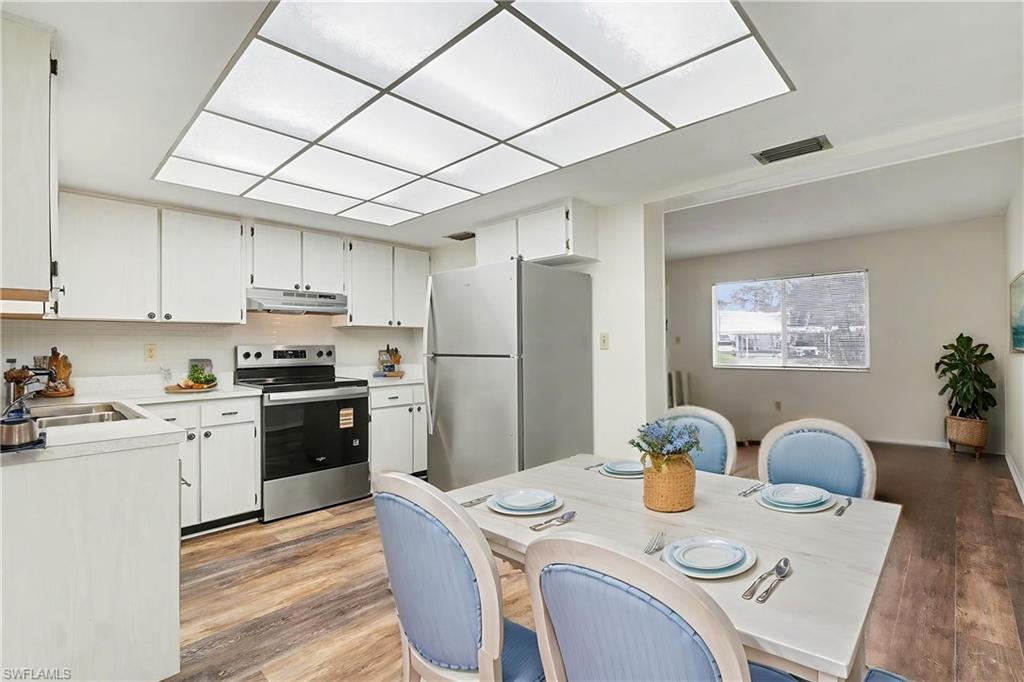 FAIRWAYS CONDO - Residential