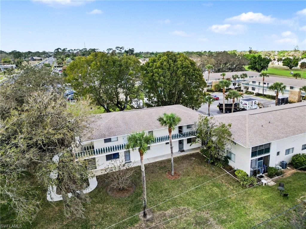 FAIRWAYS CONDO - Residential