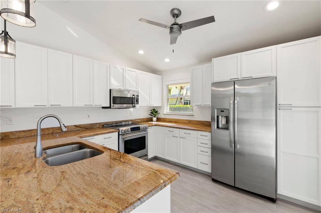 MARCO ISLAND - Residential