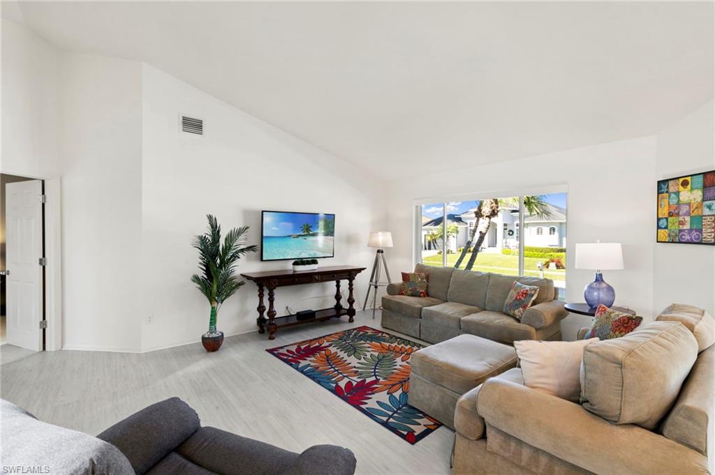 MARCO ISLAND - Residential