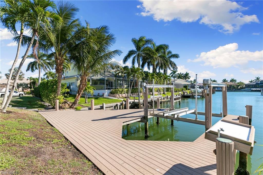 MARCO ISLAND - Residential