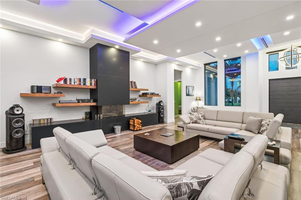 WEST CAPE ESTATES - Residential