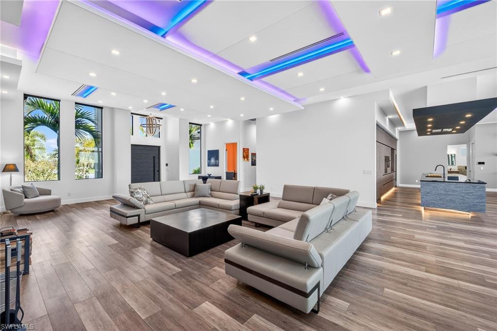 WEST CAPE ESTATES - Residential