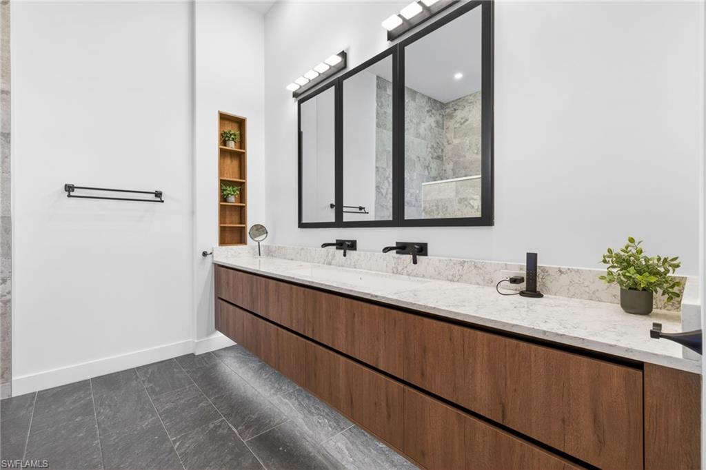 WEST CAPE ESTATES - Residential
