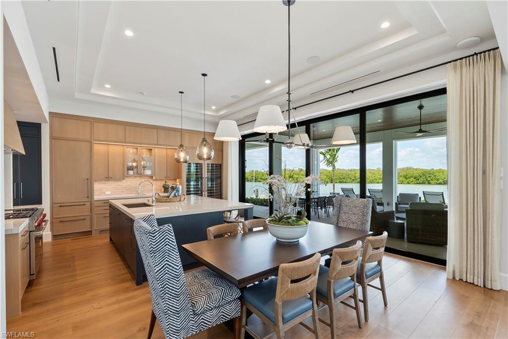 ROYAL HARBOR - Residential