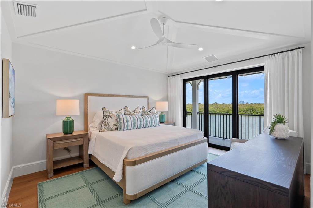 ROYAL HARBOR - Residential