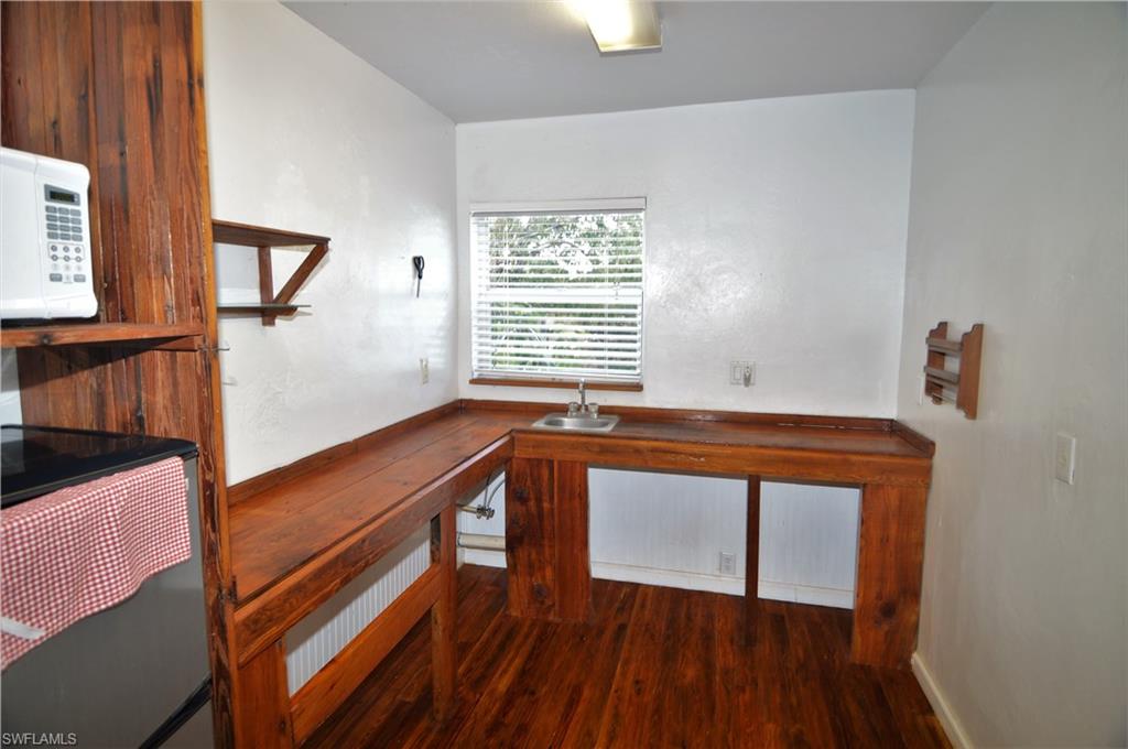 BAYSIDE PARK - Residential