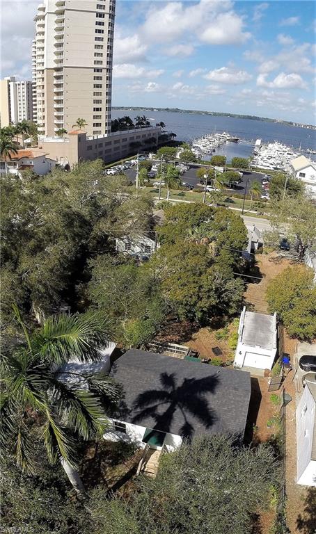 BAYSIDE PARK - Residential