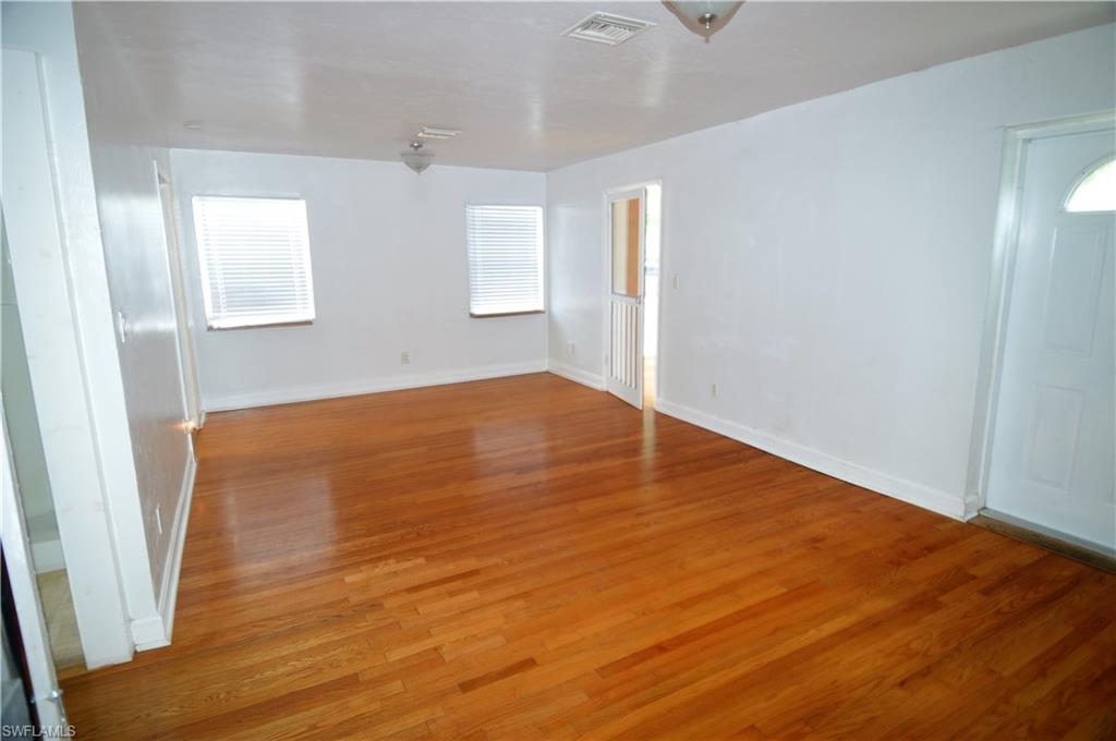 BAYSIDE PARK - Residential