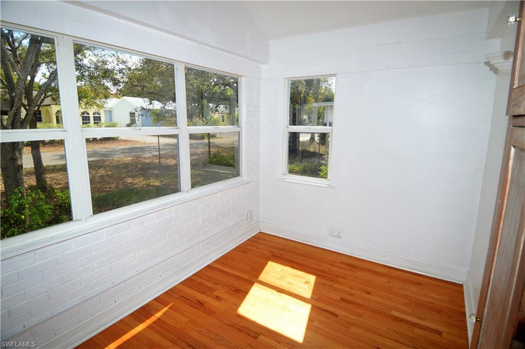 BAYSIDE PARK - Residential