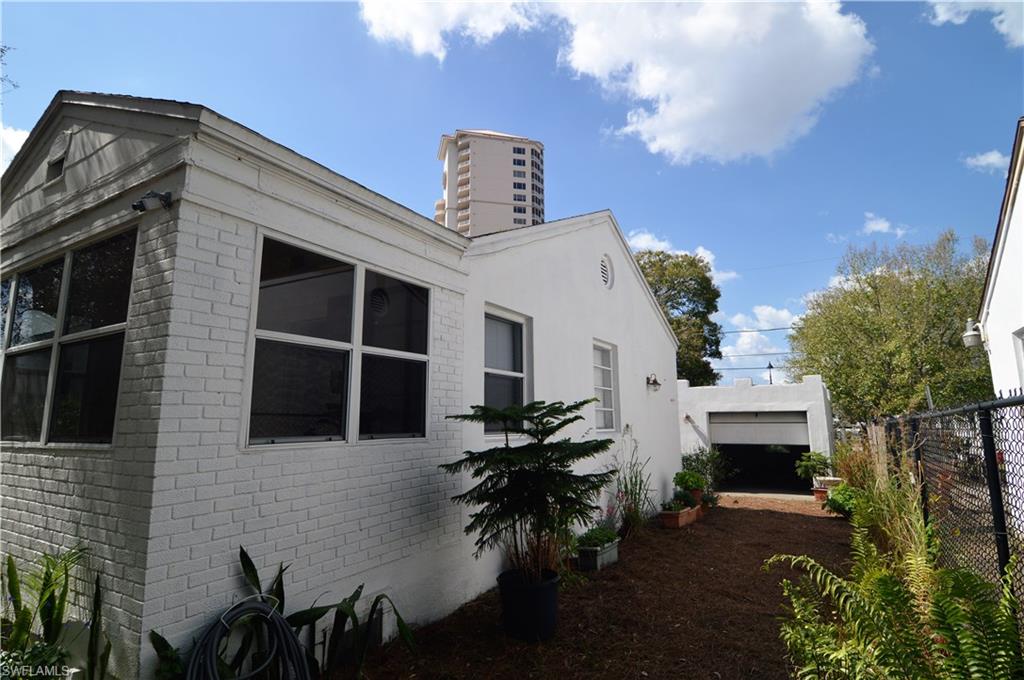 BAYSIDE PARK - Residential