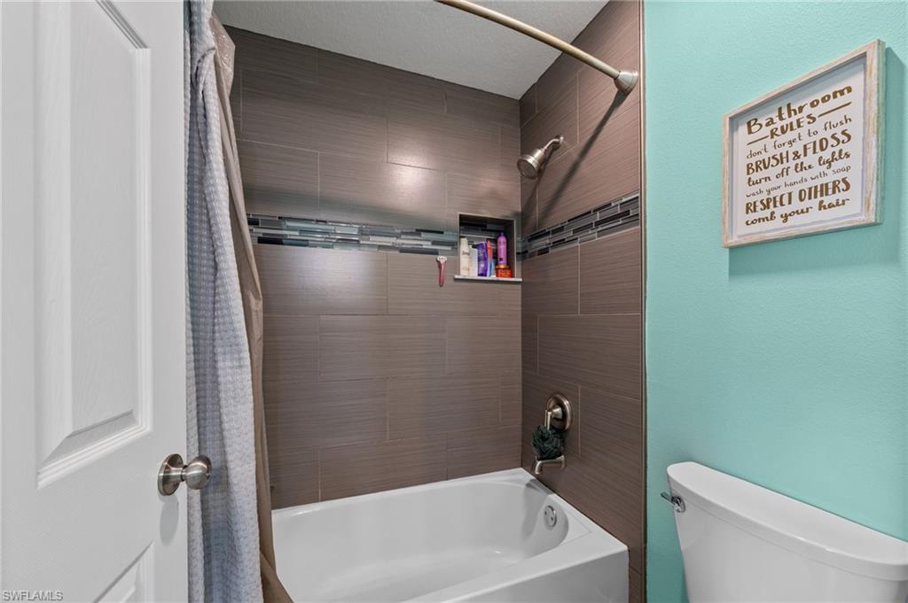 DANFORTH LAKES - Residential