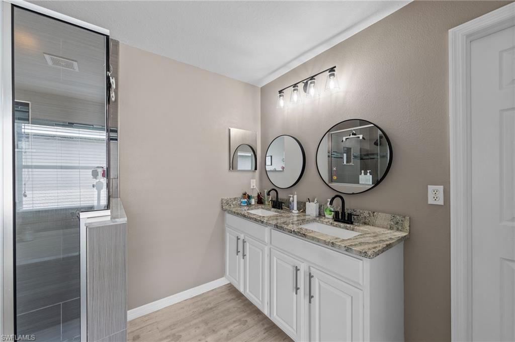 DANFORTH LAKES - Residential