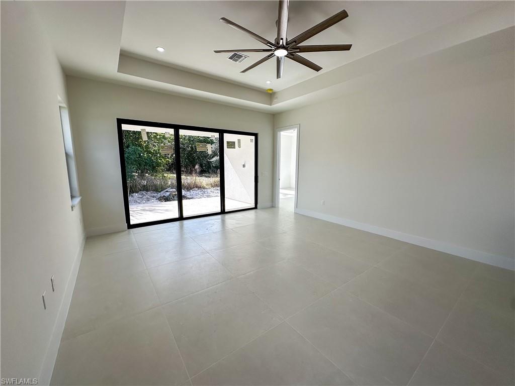 SUNSET HOMES - Residential